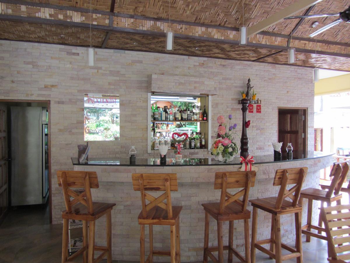 Flower Paradise Bungalows & Swiss Restaurant Roestiland Lamai Beach  Exterior photo