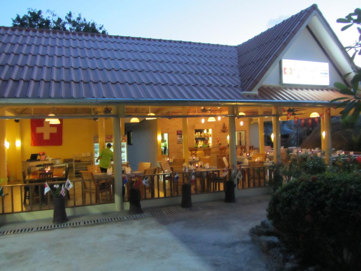 Flower Paradise Bungalows & Swiss Restaurant Roestiland Lamai Beach  Exterior photo