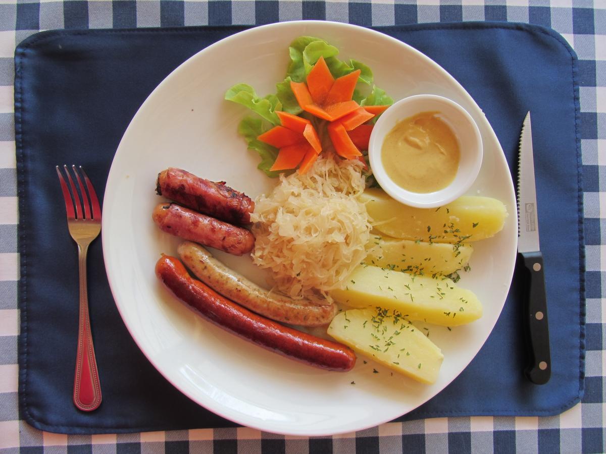 Flower Paradise Bungalows & Swiss Restaurant Roestiland Lamai Beach  Exterior photo
